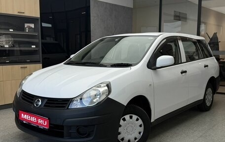 Nissan AD III, 2015 год, 700 000 рублей, 1 фотография