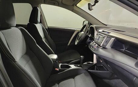 Toyota RAV4, 2014 год, 1 690 000 рублей, 13 фотография