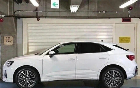 Audi Q3, 2023 год, 2 670 007 рублей, 5 фотография