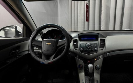 Chevrolet Cruze II, 2012 год, 749 777 рублей, 11 фотография