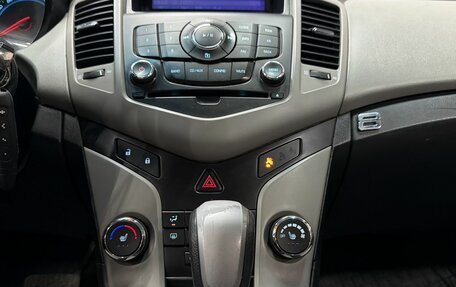 Chevrolet Cruze II, 2012 год, 749 777 рублей, 13 фотография