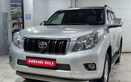 Toyota Land Cruiser Prado 150 рестайлинг 2, 2011 год, 3 399 000 рублей, 2 фотография