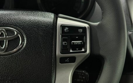 Toyota Land Cruiser Prado 150 рестайлинг 2, 2011 год, 3 399 000 рублей, 19 фотография
