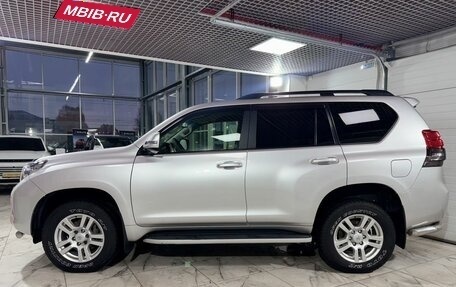 Toyota Land Cruiser Prado 150 рестайлинг 2, 2011 год, 3 399 000 рублей, 3 фотография