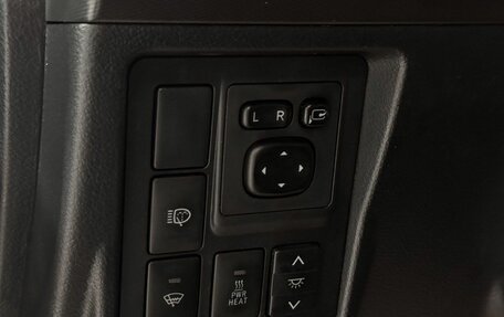 Toyota Land Cruiser Prado 150 рестайлинг 2, 2011 год, 3 399 000 рублей, 24 фотография