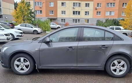 Chevrolet Cruze II, 2012 год, 700 000 рублей, 3 фотография