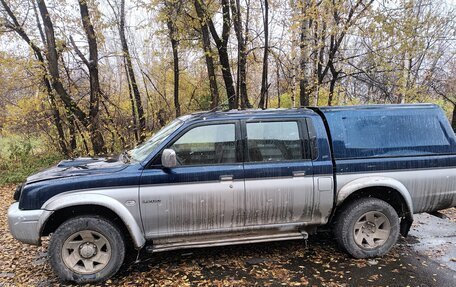 Mitsubishi L200 III рестайлинг, 2002 год, 400 000 рублей, 3 фотография
