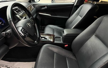 Toyota Camry, 2015 год, 2 290 000 рублей, 9 фотография