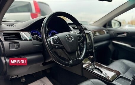 Toyota Camry, 2015 год, 2 290 000 рублей, 13 фотография