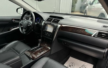 Toyota Camry, 2015 год, 2 290 000 рублей, 22 фотография