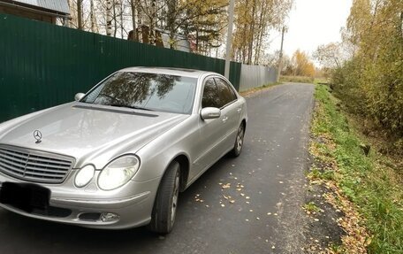 Mercedes-Benz E-Класс, 2003 год, 570 000 рублей, 1 фотография