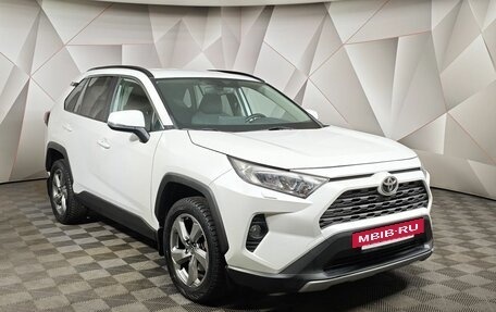 Toyota RAV4, 2020 год, 2 395 000 рублей, 3 фотография