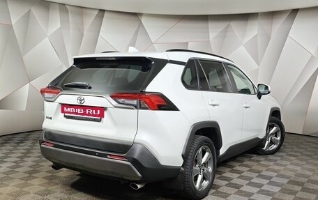 Toyota RAV4, 2020 год, 2 395 000 рублей, 2 фотография