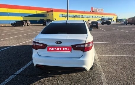 KIA Rio III рестайлинг, 2013 год, 730 000 рублей, 4 фотография