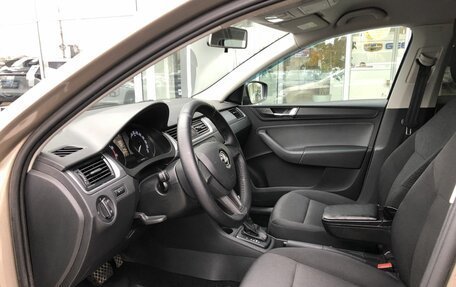 Skoda Rapid I, 2018 год, 1 389 500 рублей, 9 фотография