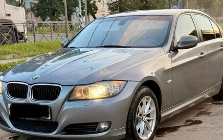BMW 3 серия, 2011 год, 999 000 рублей, 3 фотография