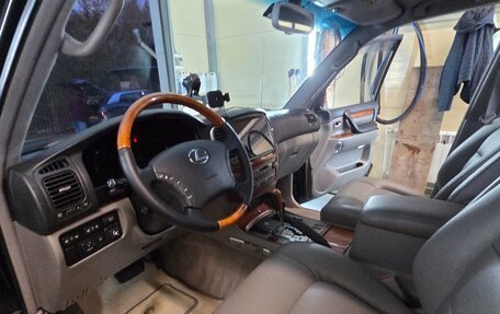 Lexus LX II, 2003 год, 1 820 000 рублей, 11 фотография