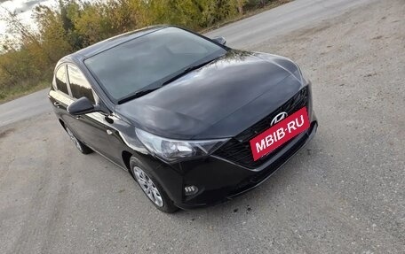 Hyundai Solaris II рестайлинг, 2022 год, 1 498 000 рублей, 4 фотография