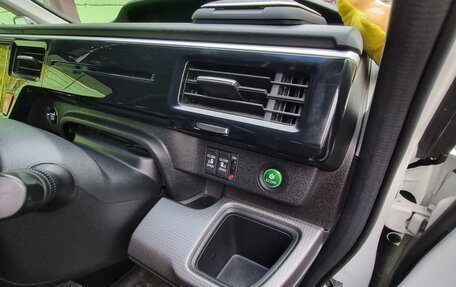 Honda Stepwgn IV, 2020 год, 2 650 000 рублей, 8 фотография