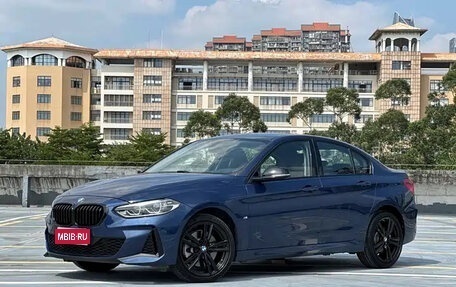 BMW 1 серия, 2022 год, 1 710 000 рублей, 1 фотография