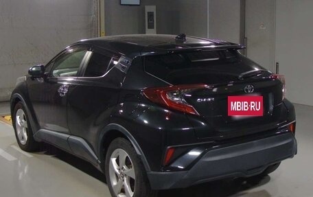 Toyota C-HR I рестайлинг, 2018 год, 1 400 008 рублей, 4 фотография