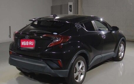 Toyota C-HR I рестайлинг, 2018 год, 1 400 008 рублей, 3 фотография