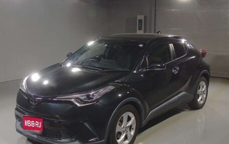 Toyota C-HR I рестайлинг, 2018 год, 1 400 008 рублей, 2 фотография