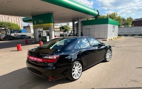 Toyota Camry, 2017 год, 2 800 000 рублей, 3 фотография