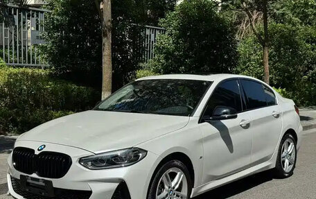BMW 1 серия, 2020 год, 1 720 000 рублей, 1 фотография