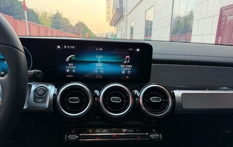 Mercedes-Benz GLB, 2022 год, 3 377 700 рублей, 15 фотография