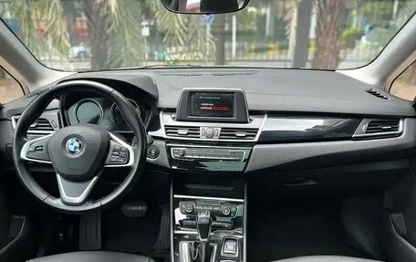 BMW 2 серия Grand Tourer F46 рестайлинг, 2019 год, 1 435 000 рублей, 6 фотография