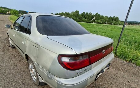 Toyota Carina, 1992 год, 180 000 рублей, 3 фотография