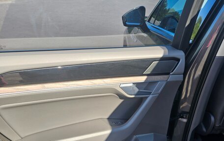 Volkswagen Touareg III, 2021 год, 6 200 000 рублей, 18 фотография
