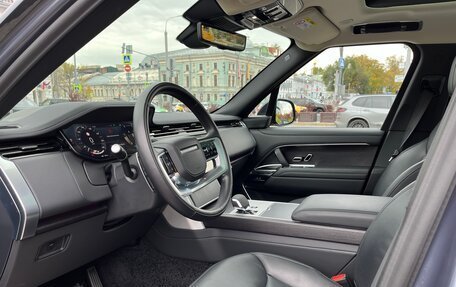 Land Rover Range Rover IV рестайлинг, 2024 год, 20 000 000 рублей, 16 фотография