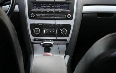 Skoda Octavia, 2011 год, 620 000 рублей, 10 фотография