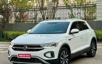 Volkswagen T-Roc I, 2023 год, 1 870 001 рублей, 1 фотография