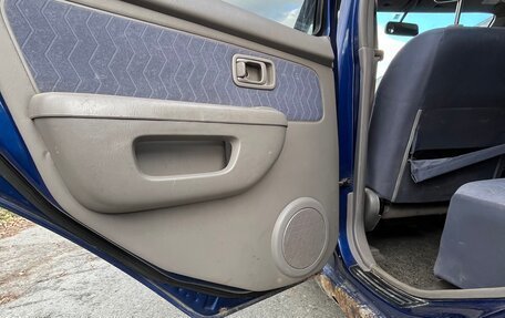 Nissan Cube II, 2001 год, 90 000 рублей, 13 фотография