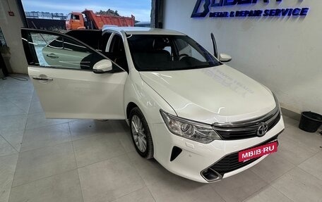 Toyota Camry, 2014 год, 1 590 000 рублей, 3 фотография