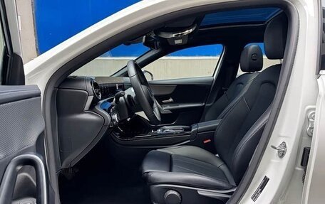 Mercedes-Benz A-Класс, 2023 год, 1 690 001 рублей, 8 фотография