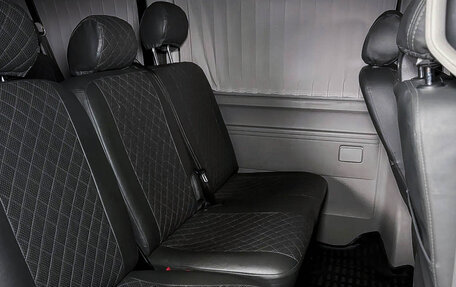 Volkswagen Caravelle T5, 2012 год, 1 670 000 рублей, 19 фотография