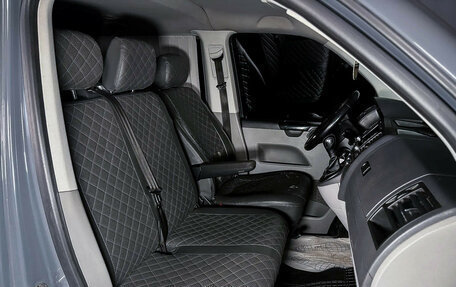 Volkswagen Caravelle T5, 2012 год, 1 670 000 рублей, 18 фотография