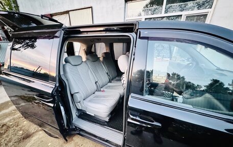 KIA Carnival III, 2009 год, 820 000 рублей, 11 фотография