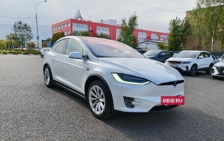 Tesla Model X I, 2017 год, 3 200 000 рублей, 5 фотография