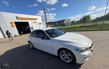 BMW 3 серия, 2017 год, 2 000 000 рублей, 3 фотография