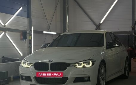 BMW 3 серия, 2017 год, 2 000 000 рублей, 2 фотография