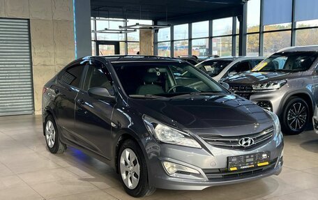 Hyundai Solaris II рестайлинг, 2015 год, 910 000 рублей, 3 фотография