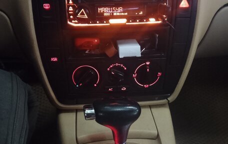 Volkswagen Passat B5+ рестайлинг, 2001 год, 320 000 рублей, 22 фотография
