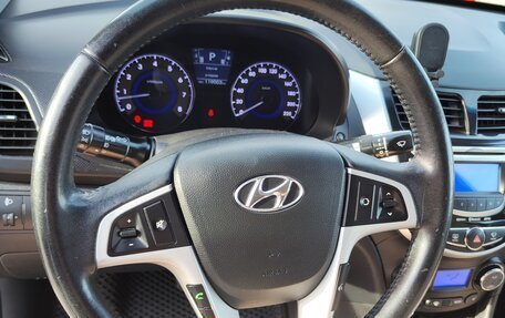 Hyundai Solaris II рестайлинг, 2012 год, 940 000 рублей, 9 фотография