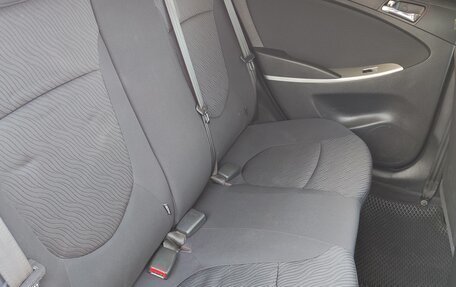 Hyundai Solaris II рестайлинг, 2012 год, 940 000 рублей, 13 фотография