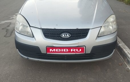 KIA Rio II, 2009 год, 335 000 рублей, 1 фотография